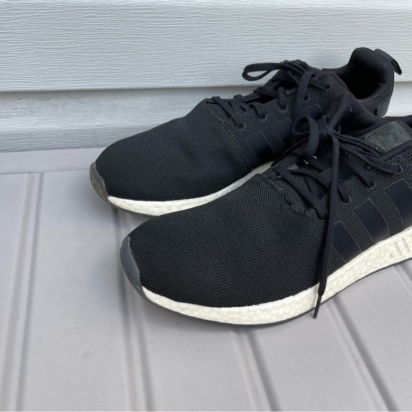 Adidas NMD R2 Core Black Sneakers Size 11.5 Men’s Lace Up Style White Outsole main image 8